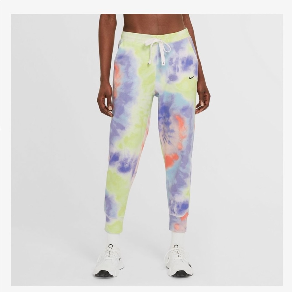 NIKE WOMEN'S TIE-DYE 7/8 TRAINING PANT Size Medium